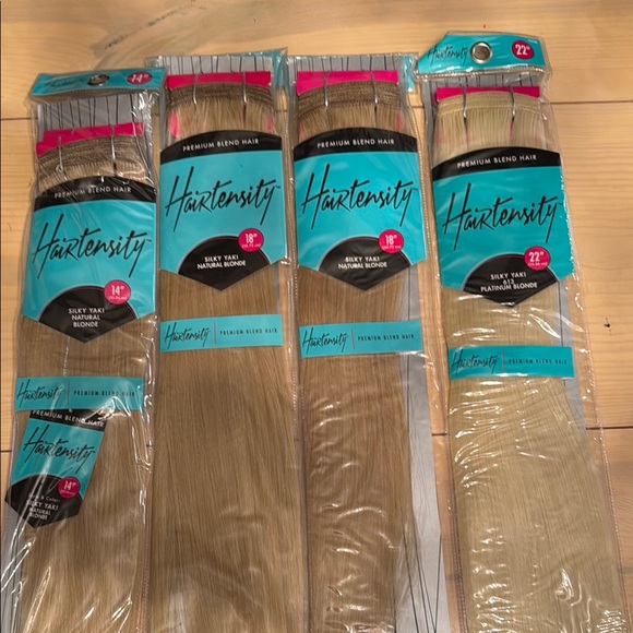 Silky Yaki Hair Extensions - Natural Blonde - Picture 1 of 4